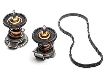 Genuine Motorcraft 8C3Z-8575-D 6.4 Powerstroke Ford Thermostat Set